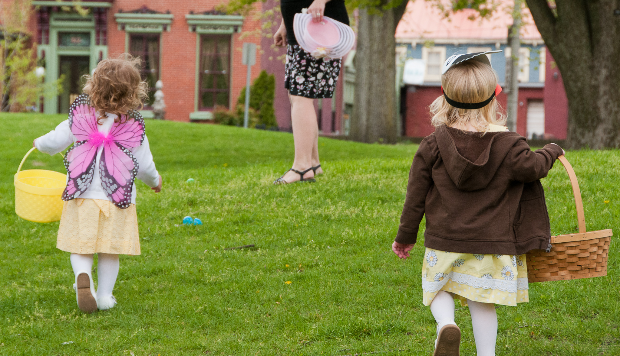 Easter Worship, Bonnet Parade, and Egg Hunt